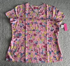 Koi Betsey Johnson Scrub Top Women's XL Pink Smile Day Floral Nursing Medical