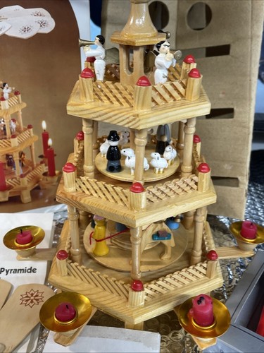 RARE GERMAN HANDMADE CHRISTMAS PYRAMID CAROUSEL WOODEN CANDLE NATIVITY - Picture 4 of 14