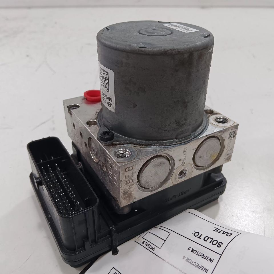 Anti-Lock Brake Part Pump Actuator 19-21 Hyundai Tucson  OEM