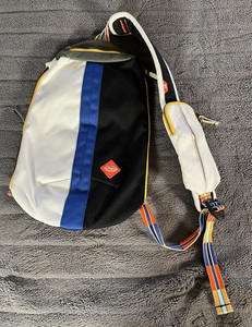 Chaco $89 Radlands White Blue Black Sling Rope Shoulder Day Travel Camp 9L  Bag Chaco $89 Radlands White Blue Black Sling Rope Shoulder Day  main image 4