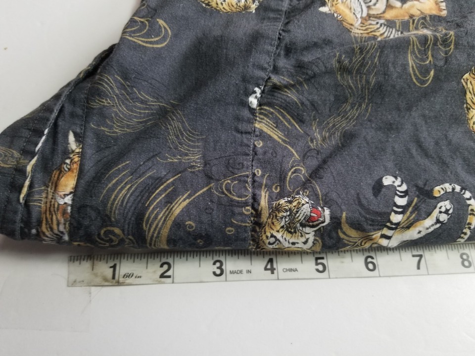 Benson Button Up TIGER Print HAWAIIAN Shirt Men Size Medium Button Up Gray eBay