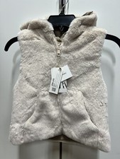 Zara NWT girl fur reversible hooded vest Size 4-5 Years