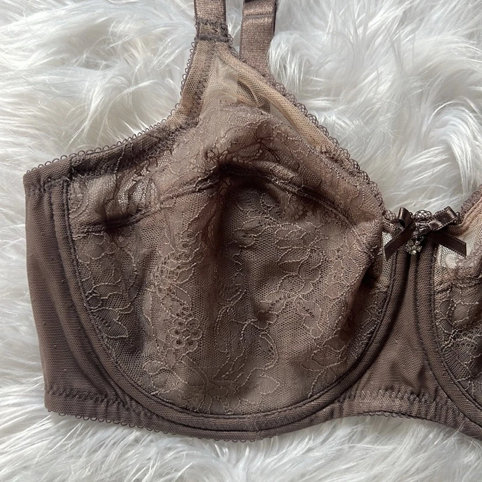 Оловянный кружевной бюстгальтер Wacoal с бриллиантовой подвеской и бантом размер 36D - Изображение 2 из 4