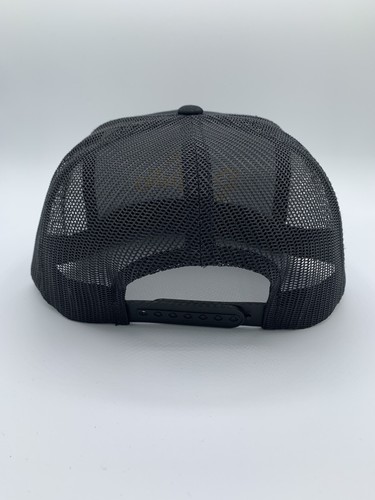 Don Julio 1942 Embroider Trucker hat. - Picture 5 of 6