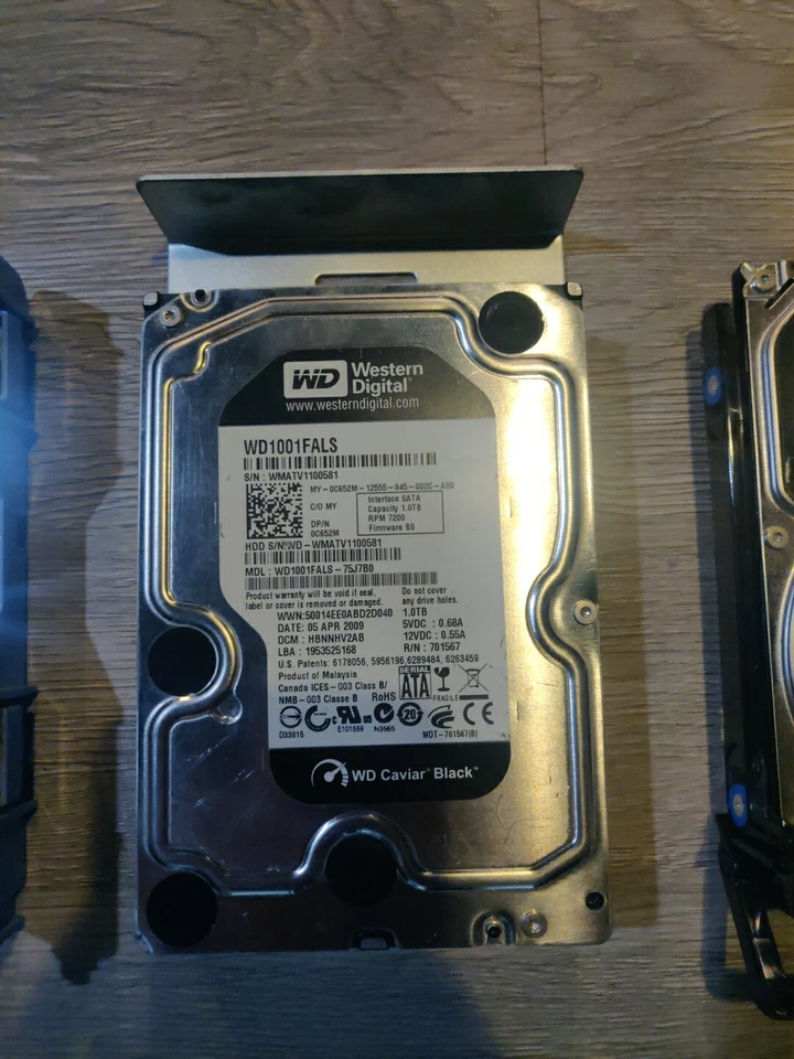 1.5TB Total Storage 3.5" Sata Hard Drives -see Notes - Image 3 of 4