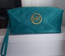 Michael Kors Green Nylon Small Cosmetic Bag, Makeup Bag Pre-Owned
