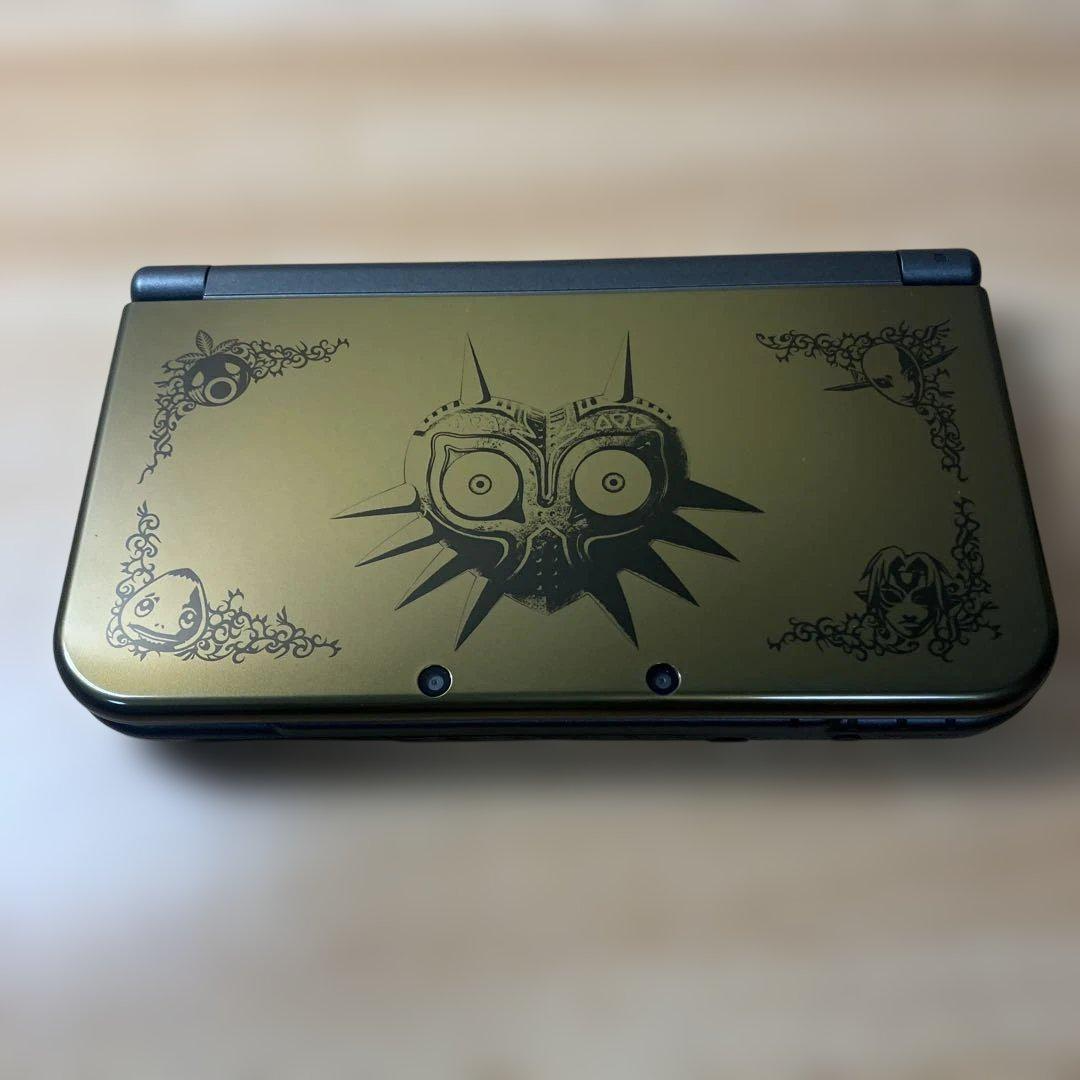 Nintendo 3DS XL Legend of Zelda Majora's Mask Limited Edition