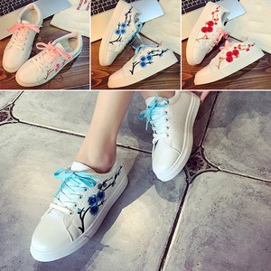 girls new stylish shoes