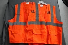 Lot of 2 Refrigiwear ANSI Class 2 Orange Mesh 4 Pocket Zipper Safety Vest NEW