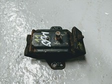 NISSAN NAVARA 2.5 DI D22 2003 ENGINE MOUNT