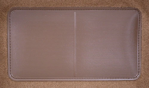 1974 - 1978 年 Datsun B210 替换地毯乘客区 — 第 3/4 张图片