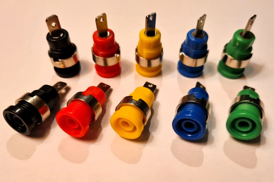 10 Pcs 4mm High Current Female Banana Plug Sockets 32 Amp Safety Power Connector - Image 3 of 4