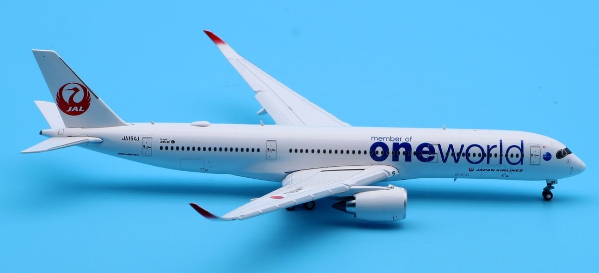 JC Wings 1:400 Japan Airline A350-900XWB Diecast Aircraft