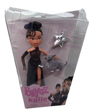 Muñeca de moda Bratz x Kylie Jenner con perro 2023 MGA nueva sellada de fábrica como nueva