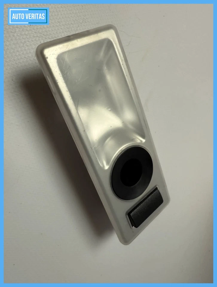 Original BMW E61 interior light rear left light 63.31-6 921 163 - Image 2 of 4