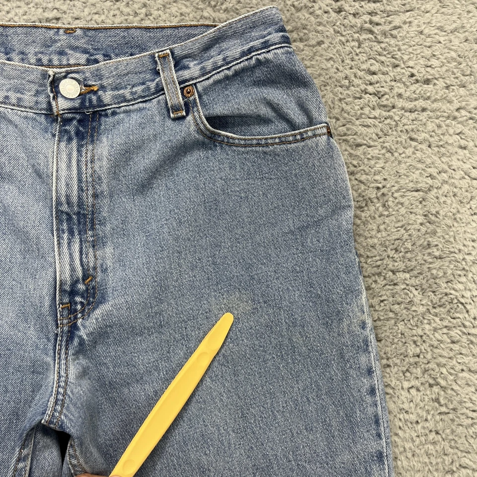 VTG Levi's 550 Jeans Womens 12 Light Wash Blue Relaxed Fit Tapered Leg Denim 90s - Image 4 of 4
