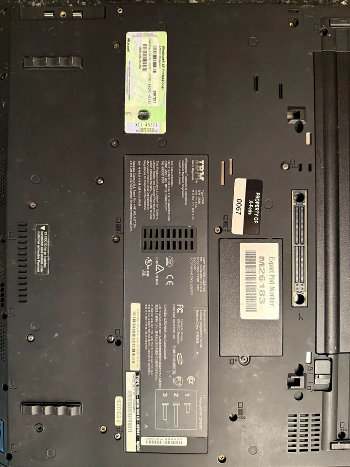 IBM thinkpad  T43  2686 - Image 3 of 4