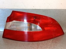 Feu arrière Skoda SUPERB