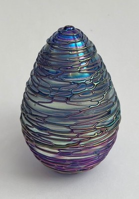 1994 Glass Eye Studio Threaded Iridescent Egg Paperweight 3''