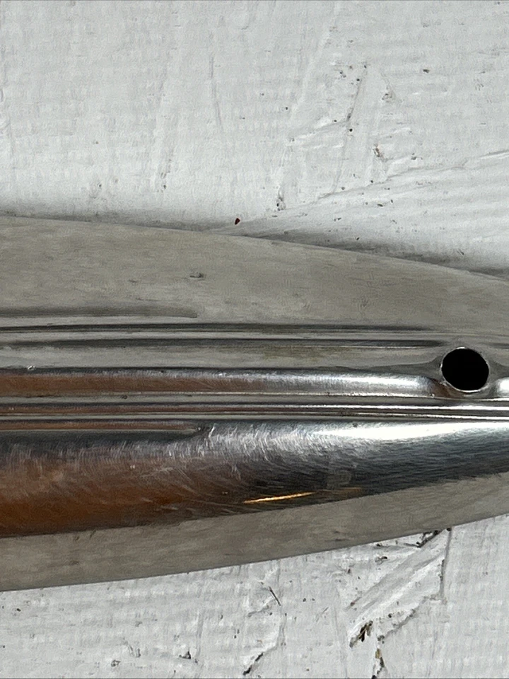 Moldura original 1941 Ford Super Deluxe para-lama dianteiro tampa de luz de estacionamento FoMoCo - Imagem 3 de 4