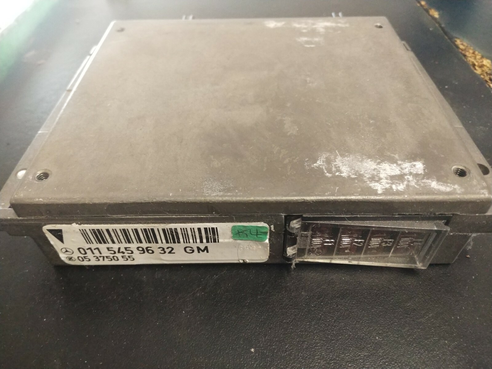 93-95 Mercedes R129 SL600 600SL Engine Ignition Control Unit 