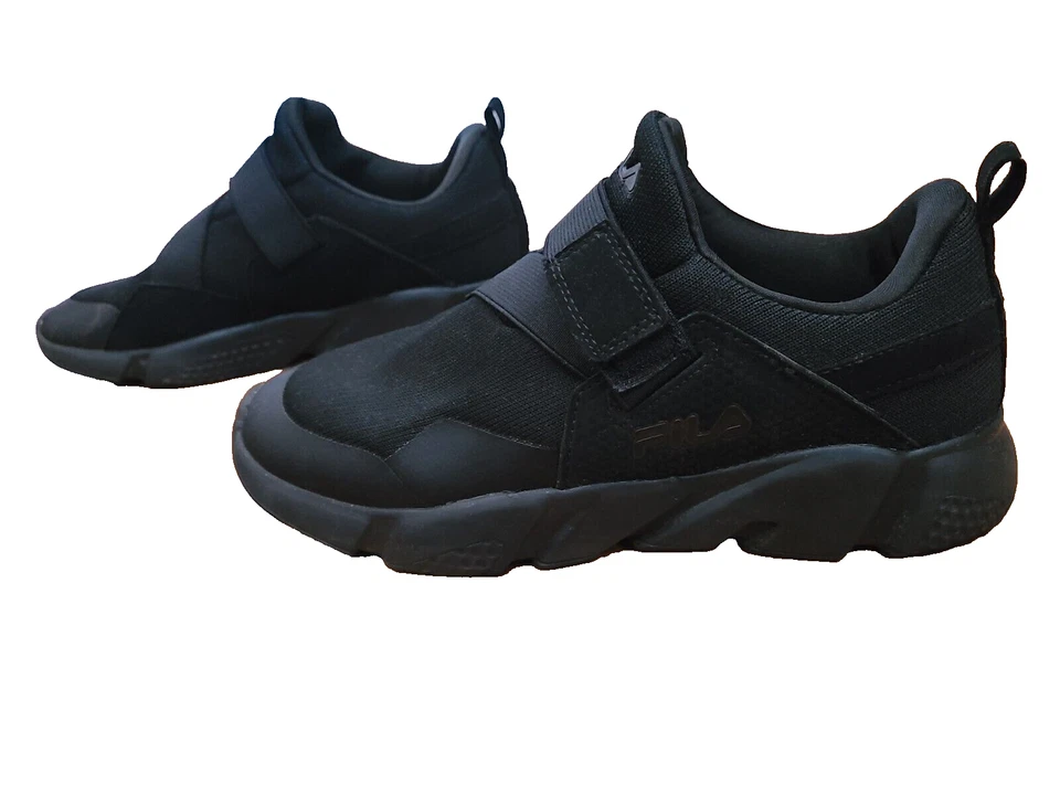 Детские кроссовки унисекс Fila Vastra полностью черные 3RM01311-001 размер 6,5 молодежные - Изображение 2 из 4