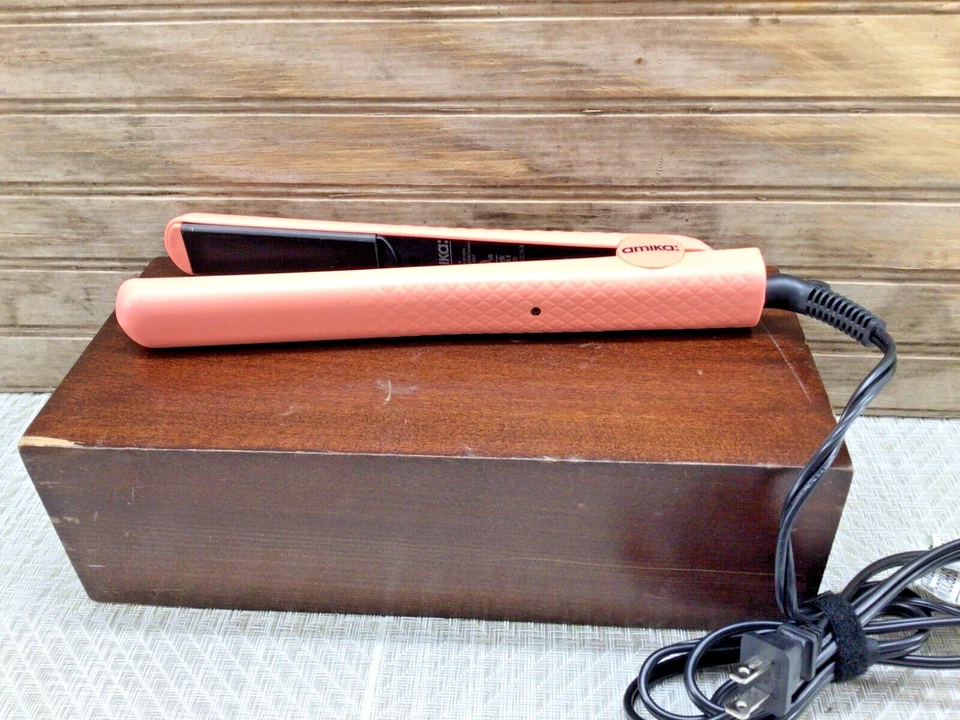 AMIKA FLAT IRON Strand Perfect Ceramic Styler Dual Power PEACH 1.25" - Image 4 of 4