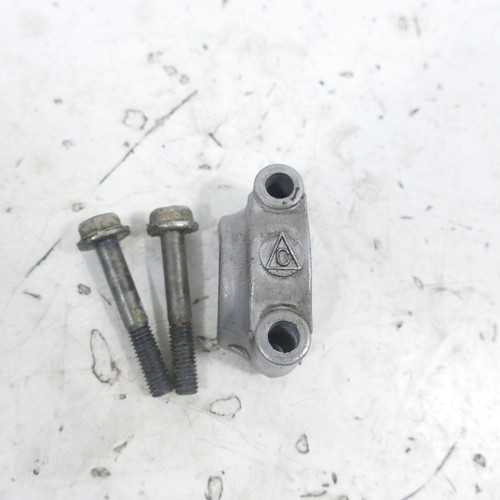 Suzuki GS 400 A/B Nockenwellenbock C Zylinderkopf Motor Halter 61181