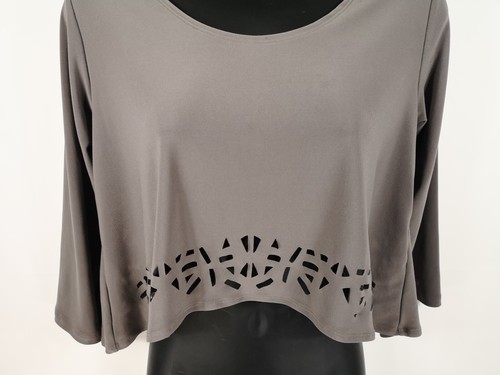 Sympli Mosaic Crop Top Blouse Size 6 Gray High Low Hem Laser Cut Out Layering - Picture 3 of 14