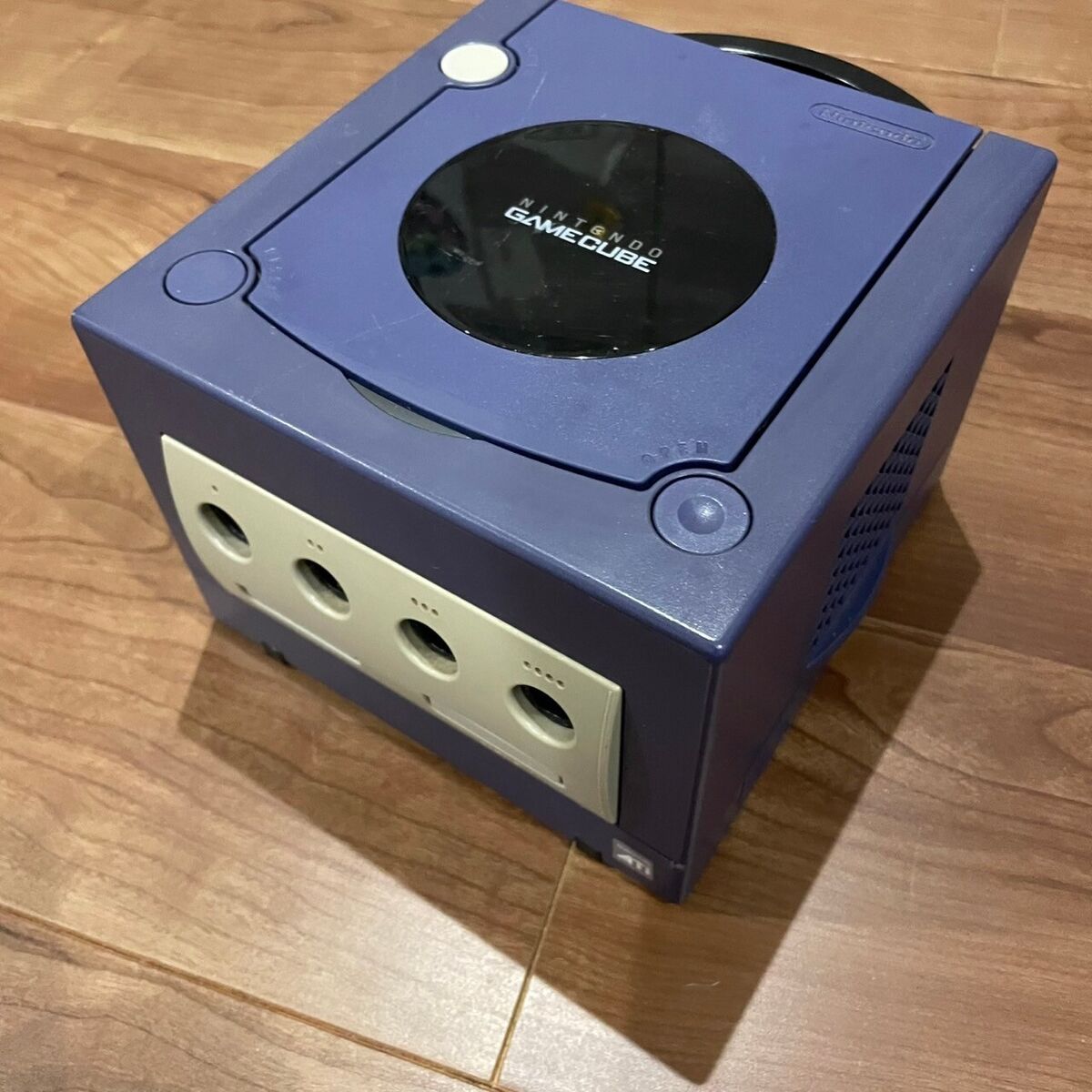 Nintendo DOL-001 Gamecube Home Console-Purple Tested and Nintendo DOL-001 Gamecube Home Console-Purple Tested and