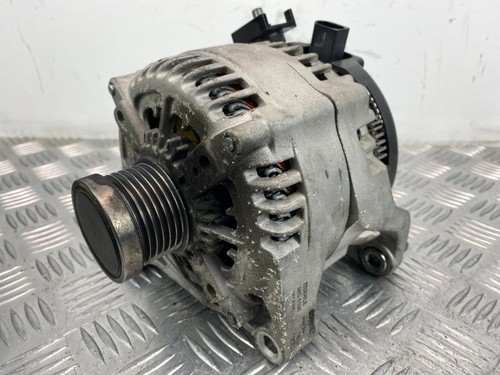 BMW 5 F10 F11 520i N20 Lichtmaschine  7605061  PFF5181