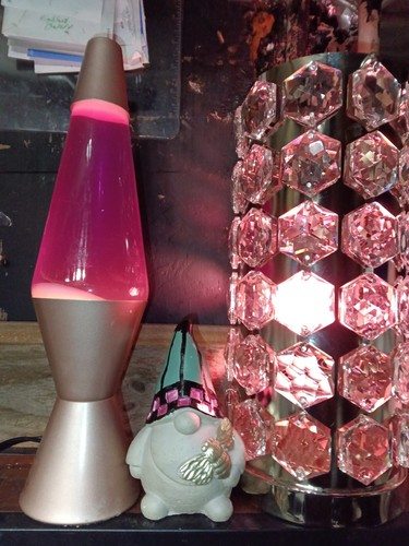Vintage Lava Lamp with Butterfly Knome And Crystal Lamp Light