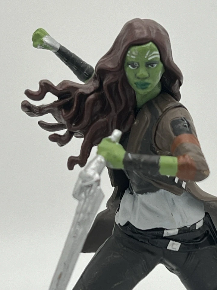 Figura PVC Disney Marvel Guardianes de la Galaxia Gamora 3.5" Alto Foto 3 de 4
