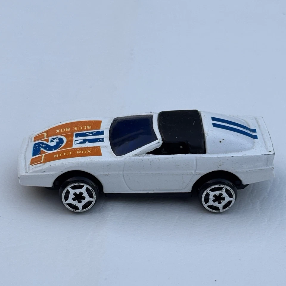 RARE Blue-Box Die Cast Convertible Car Woolworth No. 3179 White Corvette - Image 4 of 4