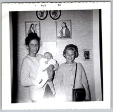Vtg B&W Snapshot Family Mother Girls Baby Religious Art Wall Decor 1964