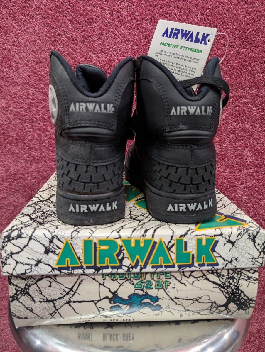 Vintage Airwalk Prototype 620F size 6.5 Black and Grey NOS