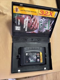 NFL Quarterback Club (Sega 32X, 1995) Complete W/ Case & Manual CIB Not Tested