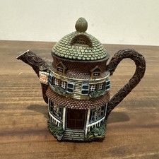 HOMETOWN 3 3/4"H MINIATURE LIDDED TEAPOT COTTAGE 'QUILT FOR SALE'