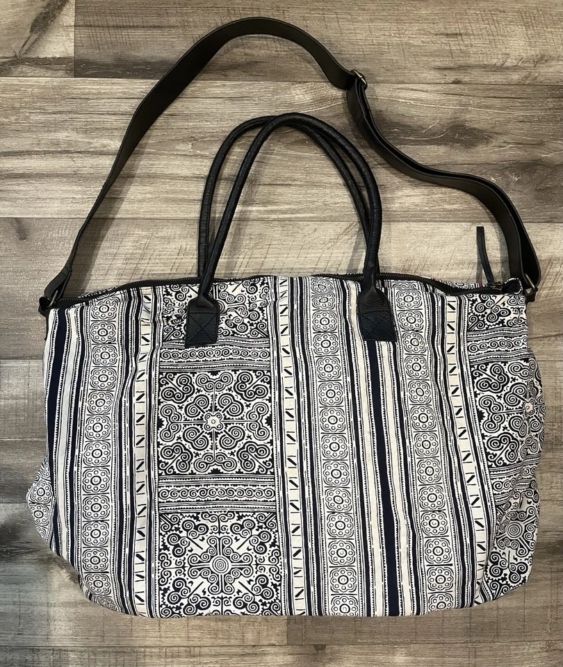 Bolso de Hombro Cleobella Bolso de Fin de Semana Cuero Algodón Multicolor USADO Buen Estado Foto 2 de 4