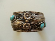 SPECTACULAR VINTAGE NATIVE AMERICAN STERLING SILVER/TURQUOISE BRACELET
