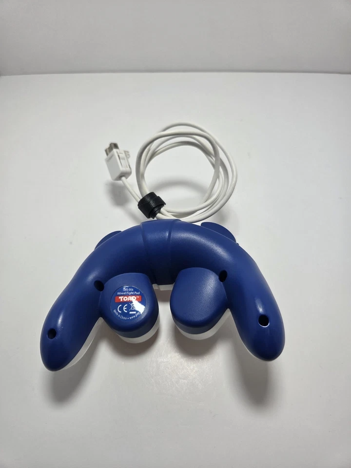Mario Fight Pad Classic Controller  Nintendo Wii U Wired GameCube 085-006 Toad - Image 4 of 4