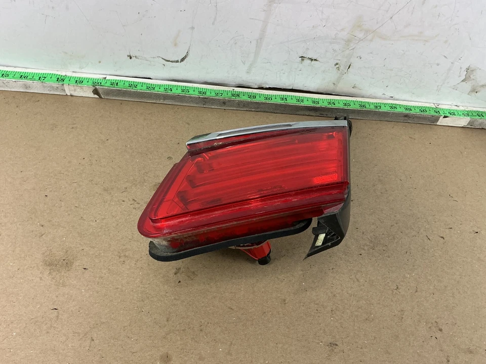 2010–2012 BMW 740i 740Li 750Li 760Li Right Trunk Inner Tail Light 7182206 OEM - Image 4 of 4