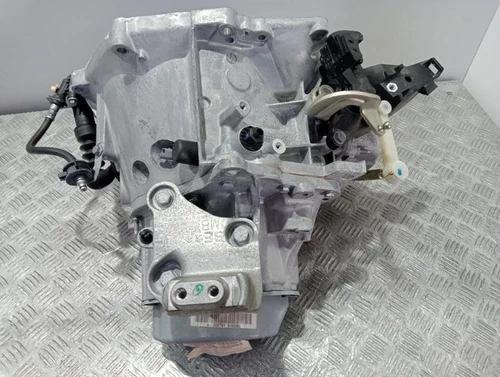 20ET61 R8ryd Cambio per PEUGEOT RIFTER GT LINE STANDARD 2024 6947301 - Foto 2 di 10
