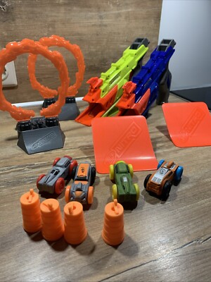 Hasbro Nerf Nitro Duelfury Demolation 2er Pack | Autorennen Spielset ab 5 Jahre
