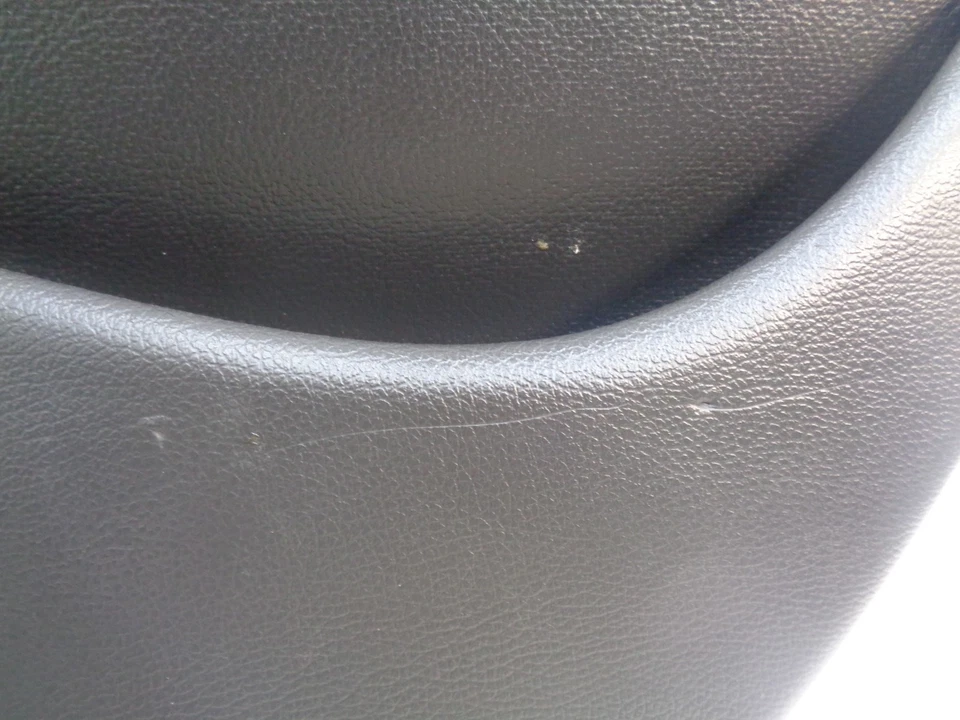 DK810243 2001-2004 VOLVO S60 PANEL PUERTA LADO PASAJERO TRASERO DERECHO NEGRO OEM Foto 4 de 4