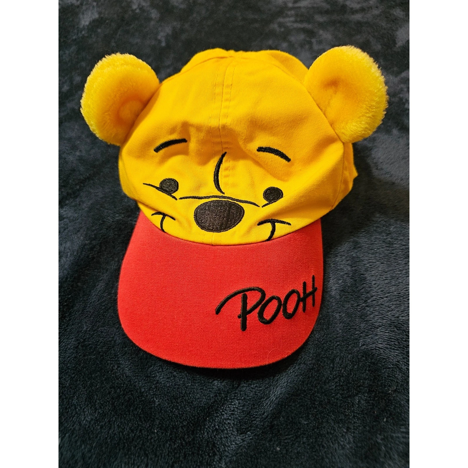 Vintage Winnie the Pooh kids hat fuzzy ears Walt Disney World adjustable