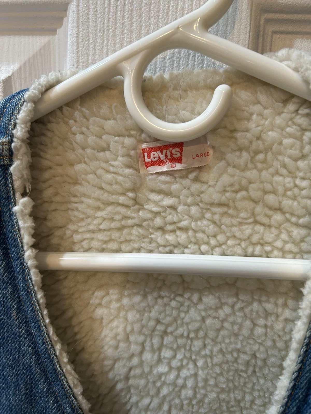 Levi's Men's Blue Denim Sherpa Lined Button Front Vest Size L Regular image 2