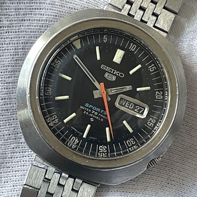 SEIKO 5 SPORTS 自動巻き腕時計6106-6040 SEIKO 5 SPORTS 6106-6040 Automatic Men's Watch Black Dial 21