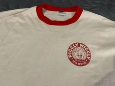 Vintage Piggly Wiggly Shirt Red Ringer 2XL Grocery Store Short Sleeve Pig 2 XL