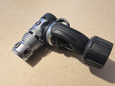 Scubapro Mk25 Regulator 1st Stage First Stage Yoke Swivel See Pic/Read Desc 